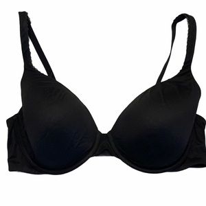 Victoria’s Secret Body by Victoria Underwire Bra